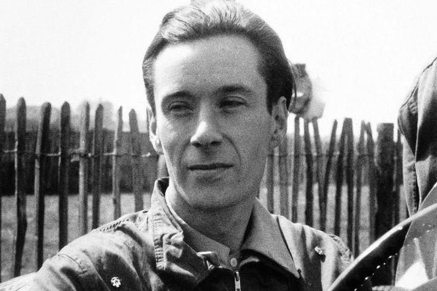 肯尼斯·麦凯尔潘 | Kenneth McAlpine